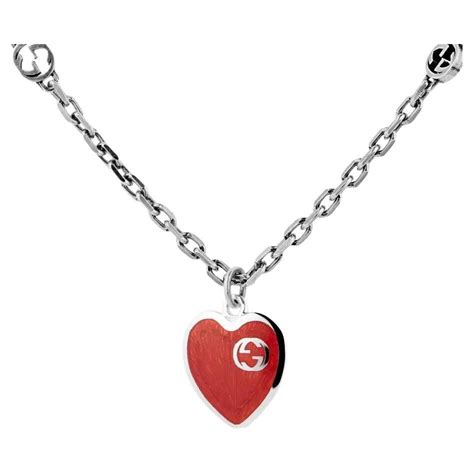 Gucci Heart necklace with Interlocking G in sterling silver/red 